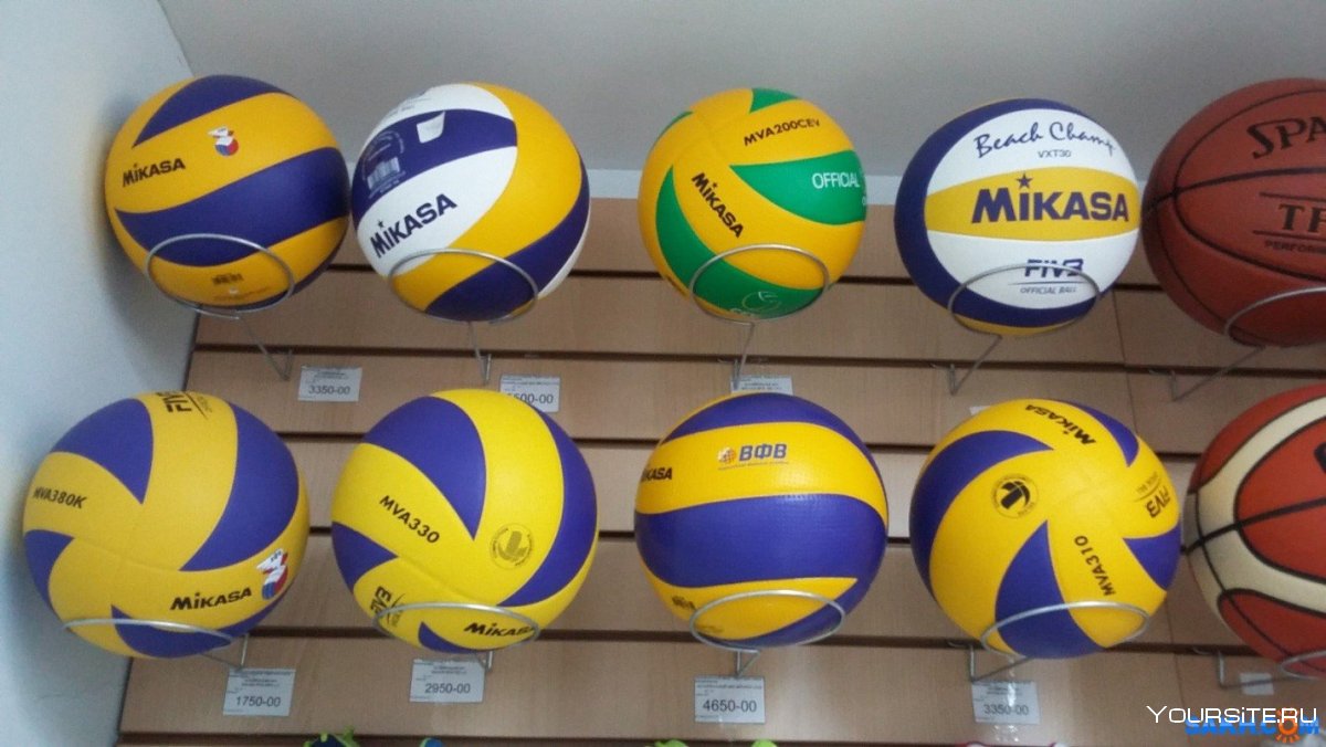 Волейбольные мячи много