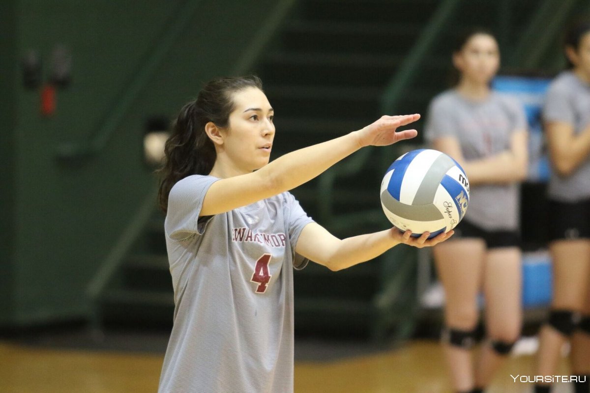 Volleyball serve