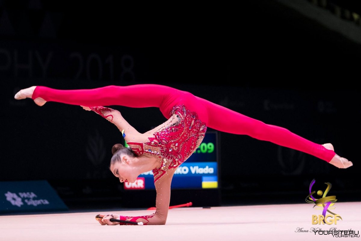 Влада Никольченко художественная гимнастика