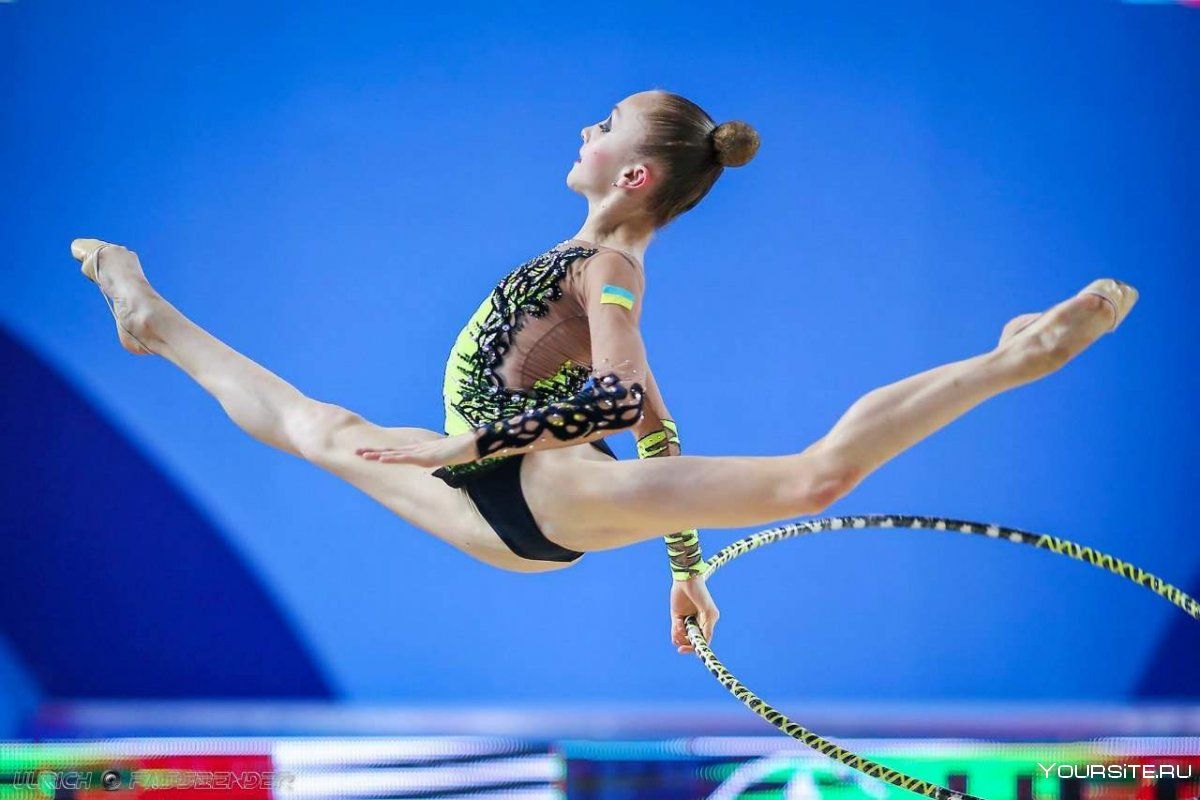 Кристина Пограничная художественная гимнастика