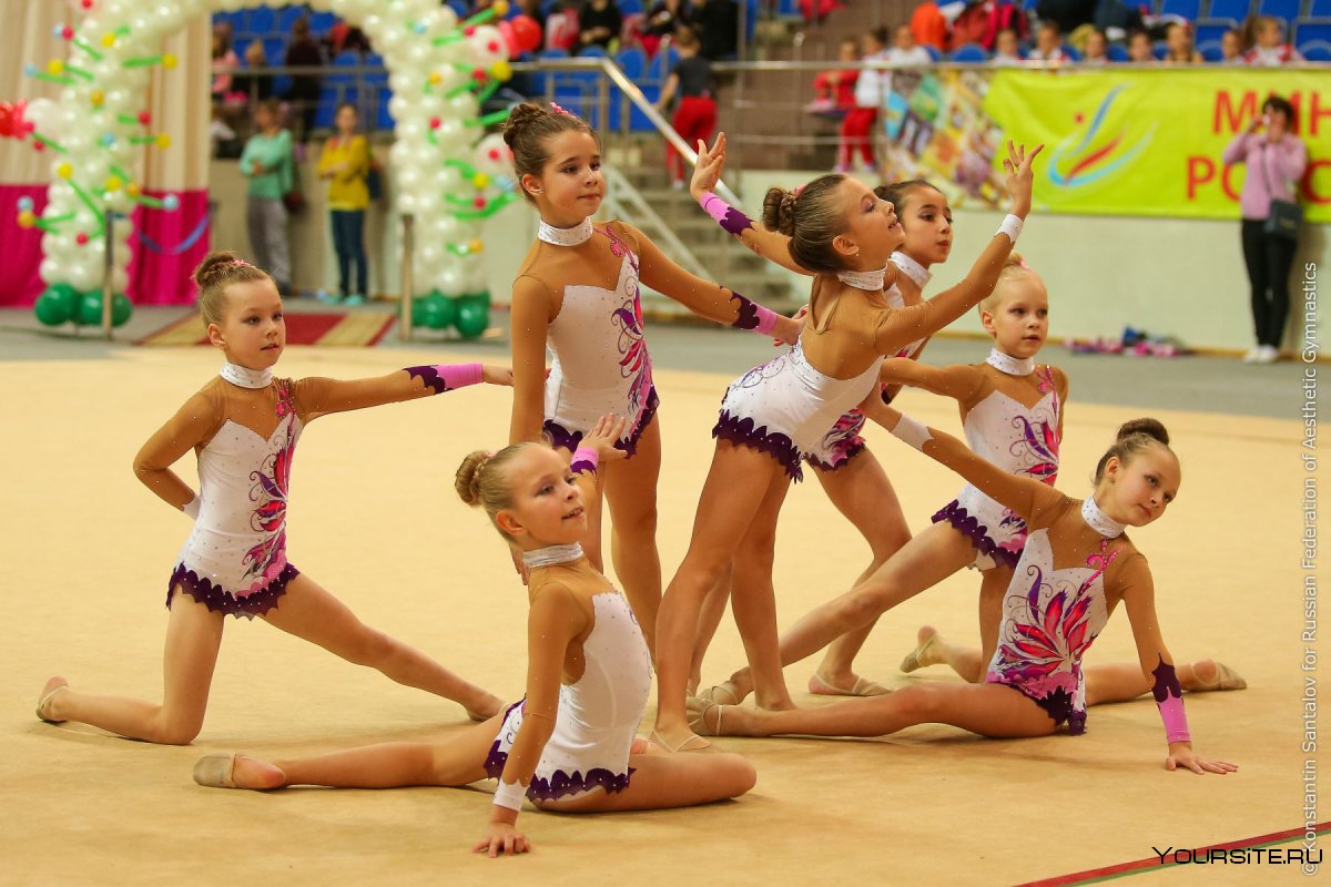 Детский спорт художественная гимнастика