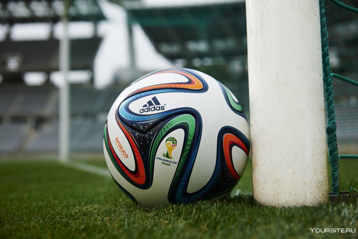Футбольный мяч adidas Чемпионат мира 2014