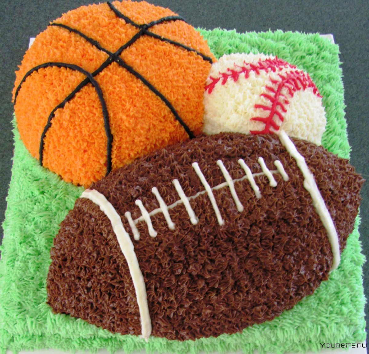 Торт с тематикой спорта