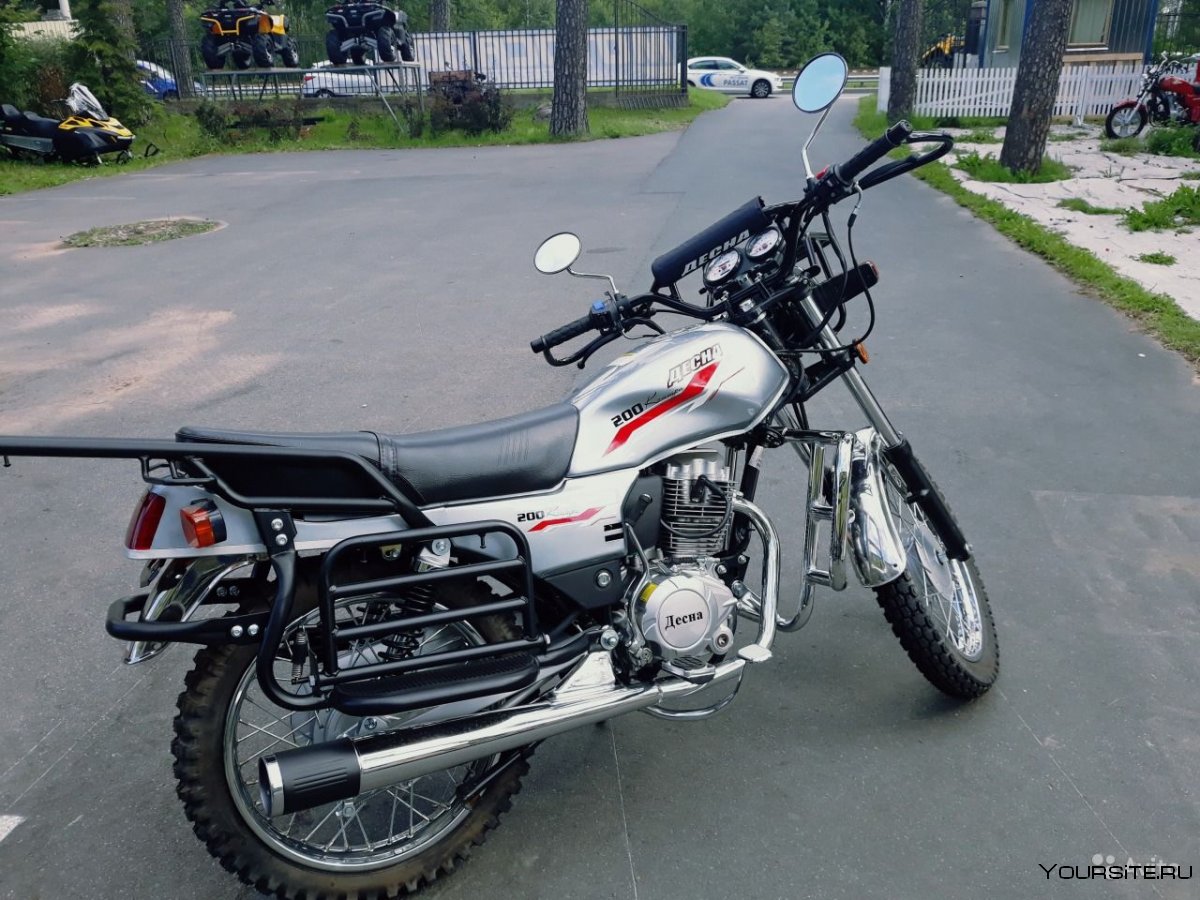 Мотоцикл Десна Кантри 200