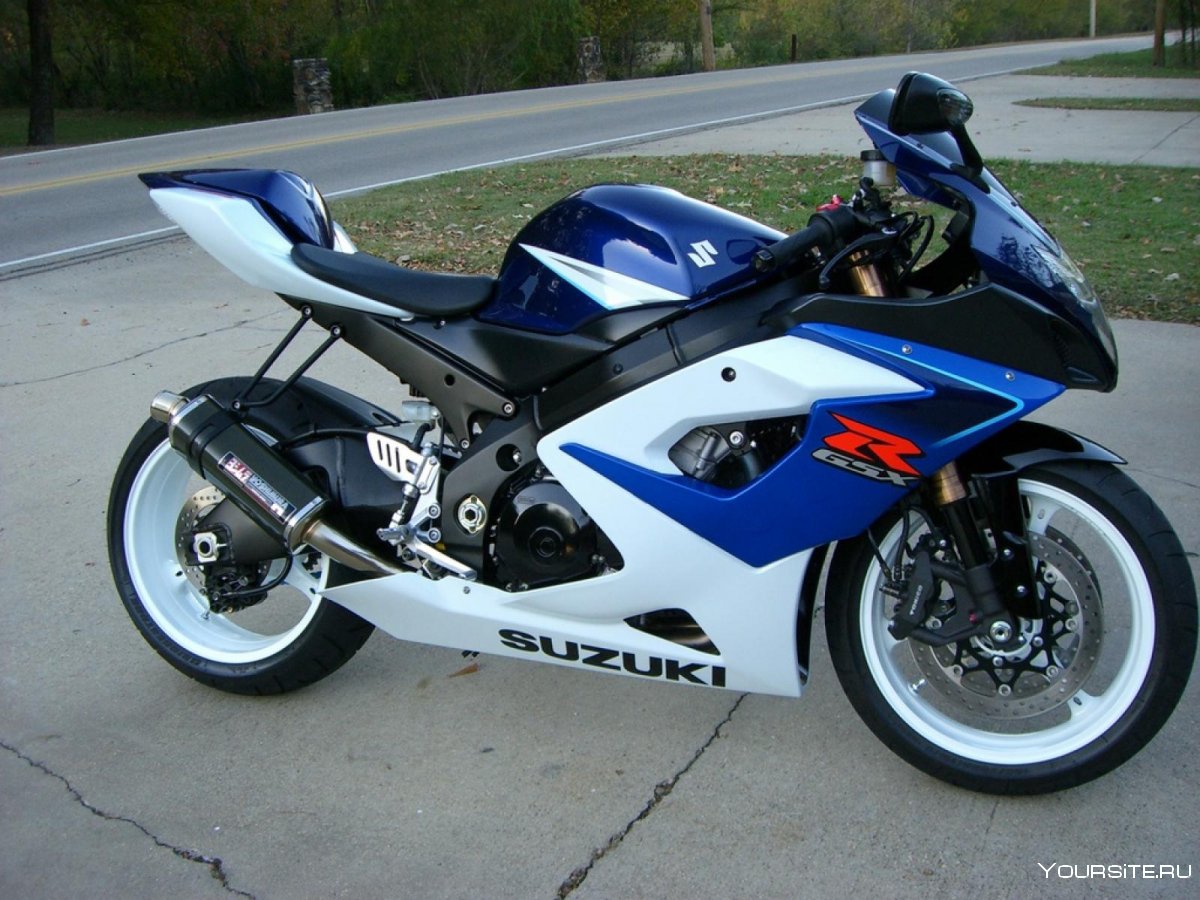 Suzuki спортбайк