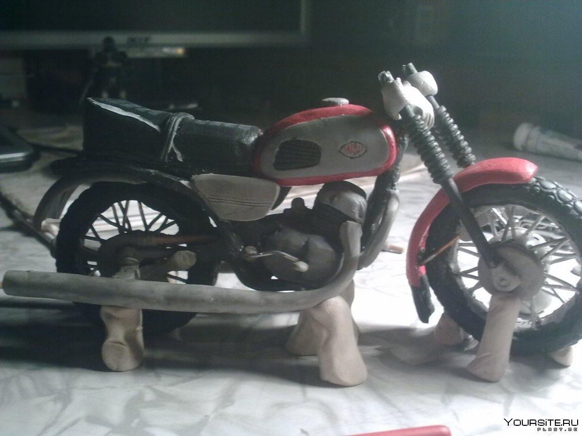 Мотоцикл ИЖ из пластилина