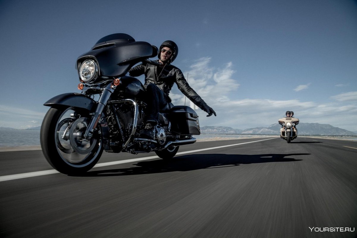 Harley Davidson Street Glide Wallpaper