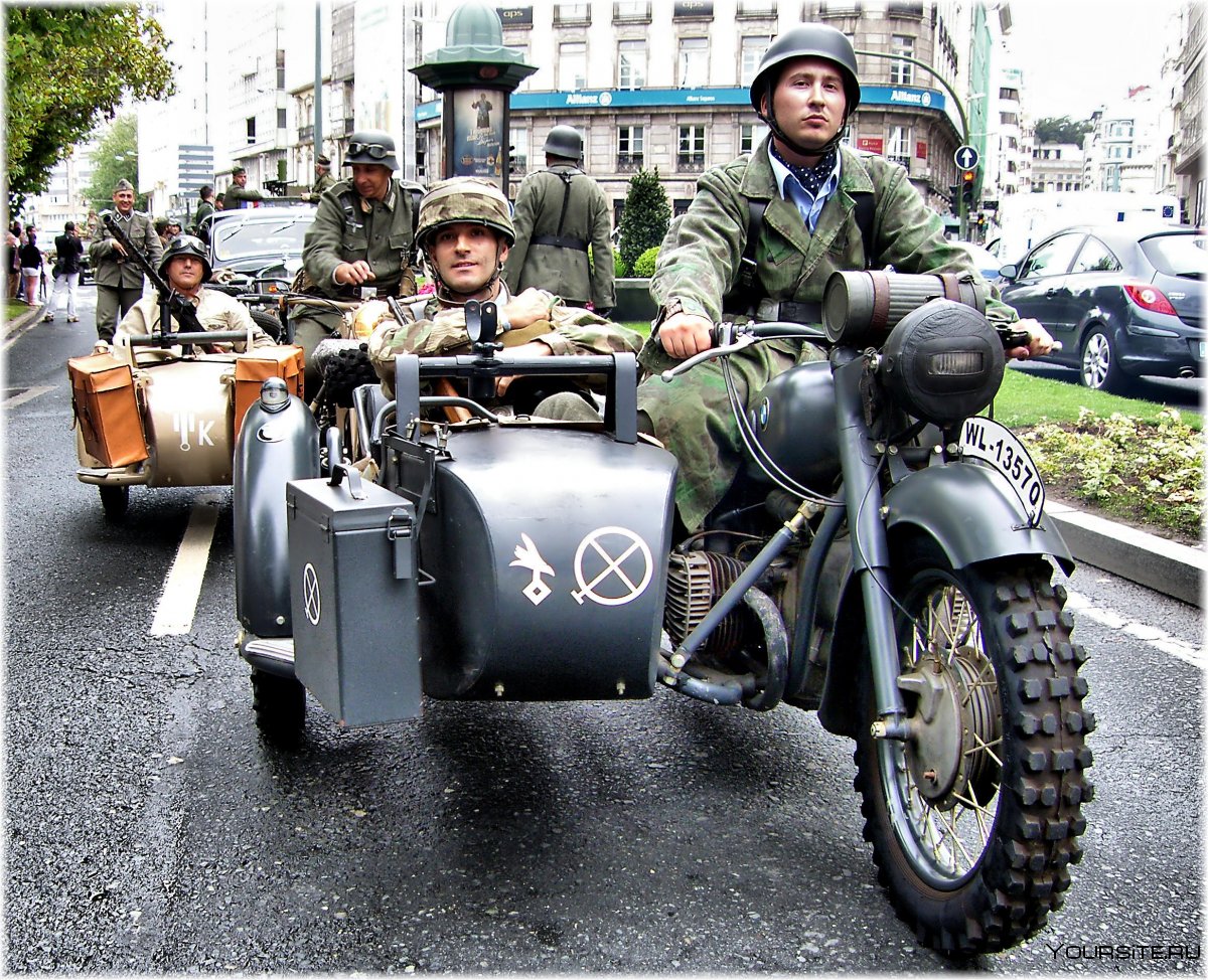 Мотоцикл военный