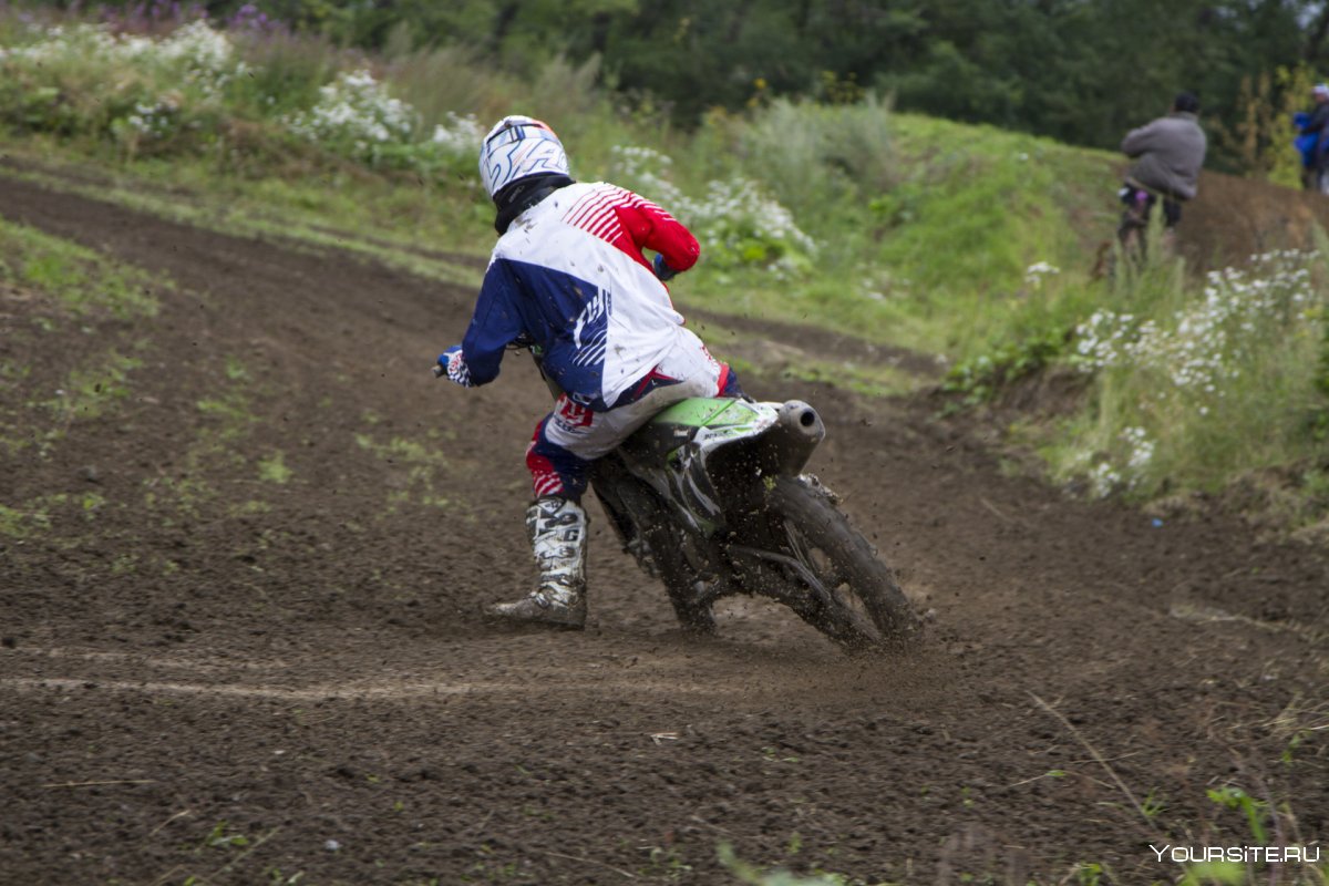 Соревнования по мотокроссу