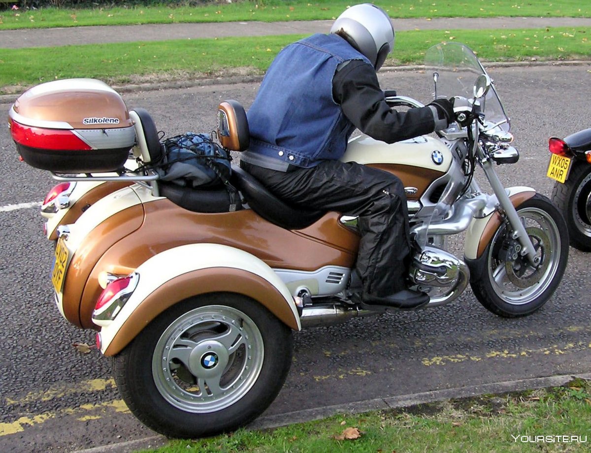 BMW мотоцикл трайк трицикл