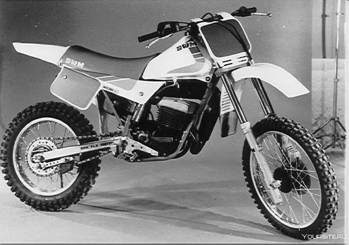 Кроссовый мотоцикл Honda 125 двухтактный