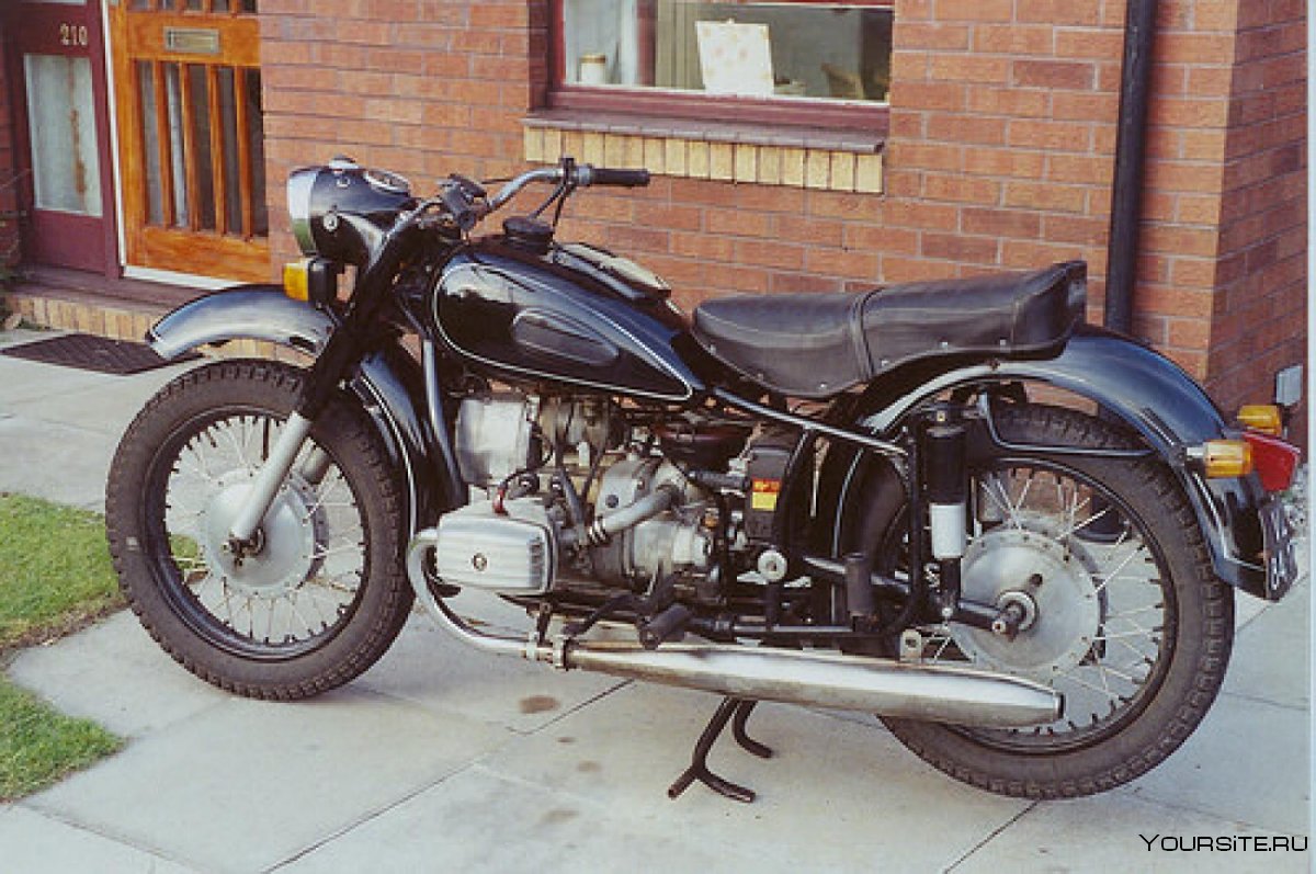 Мотоцикл МТ 11