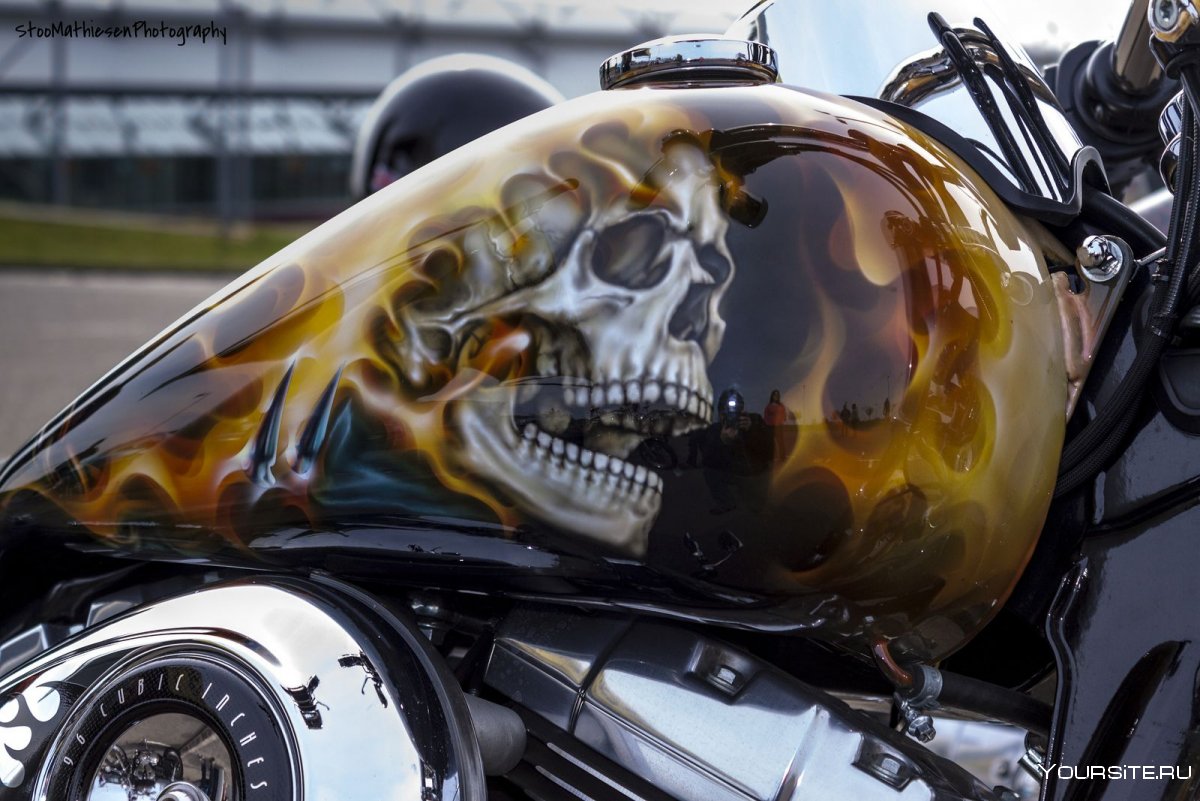 Орнамент на мотоцикле