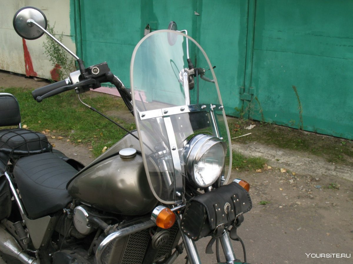 Suzuki 125 Sixteen