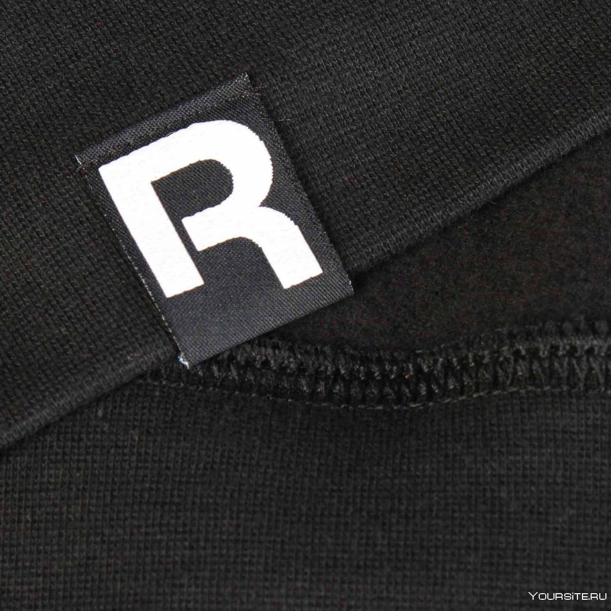 Бренд одежды с буквой r