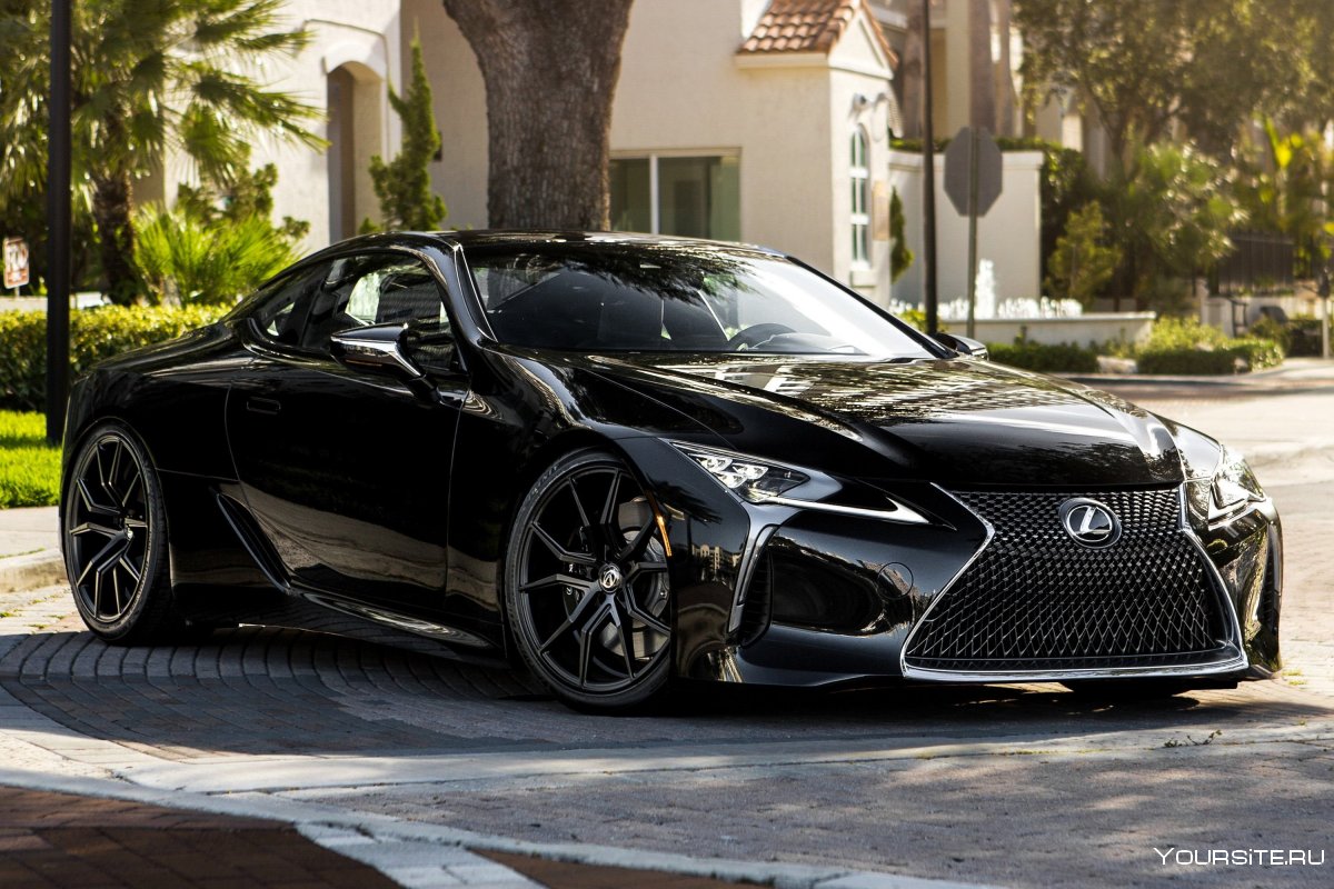 Lexus LC 500 черный