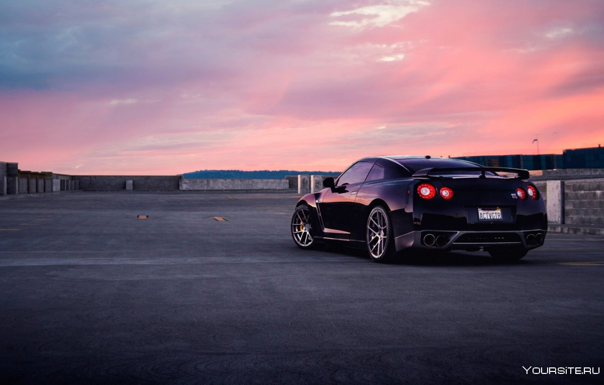 Nissan GTR r35 Black Night