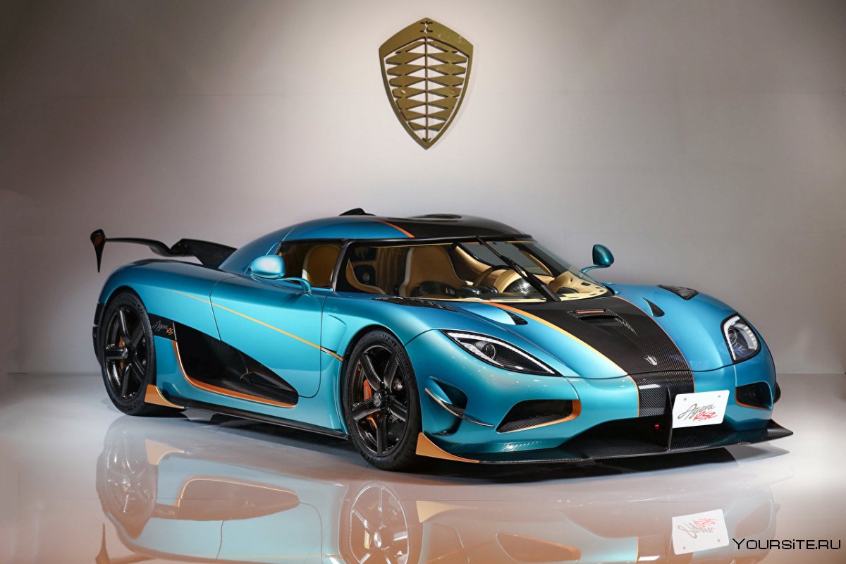 Машина Koenigsegg Agera