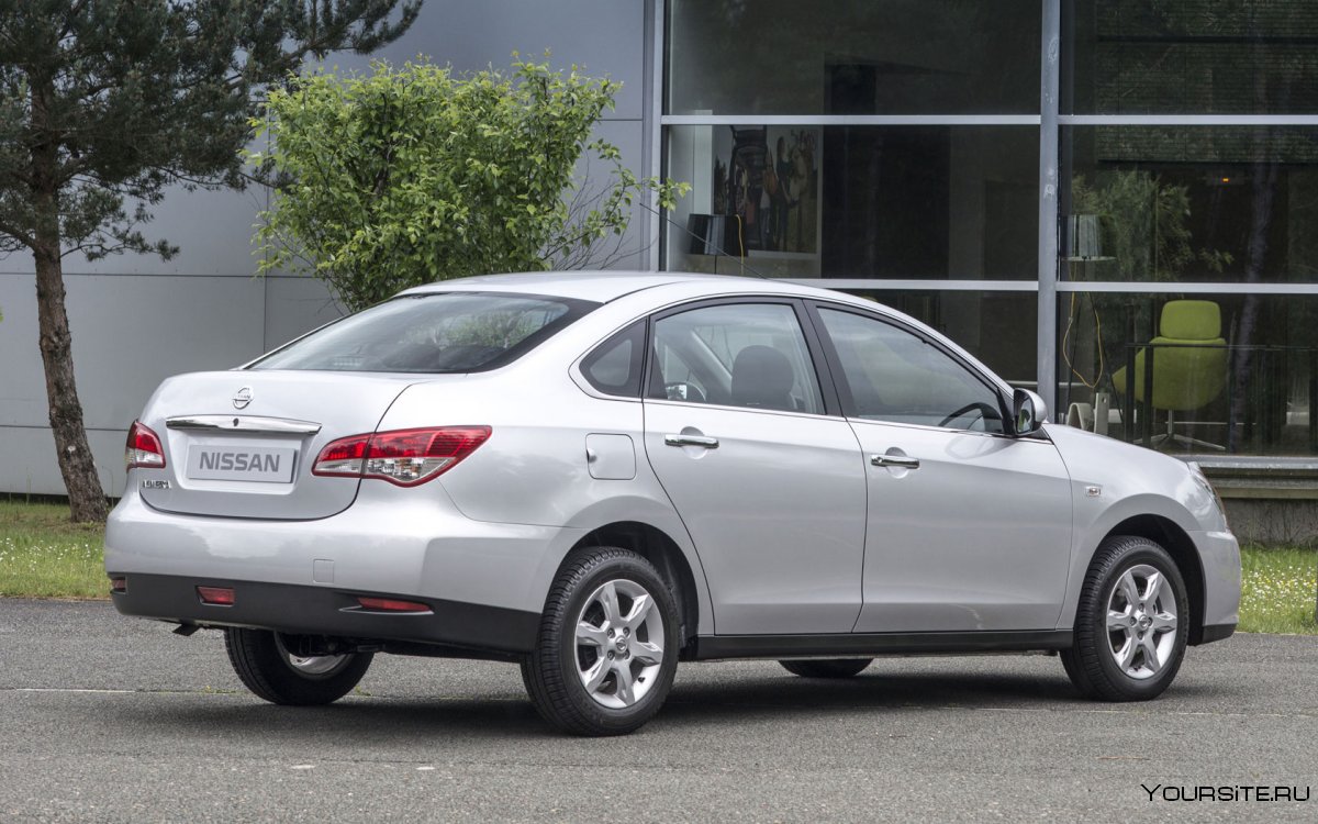 Nissan Almera II (n16)