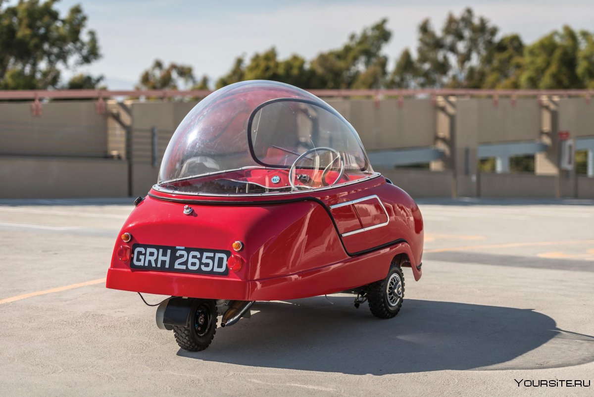 Bond Bug 700e салон