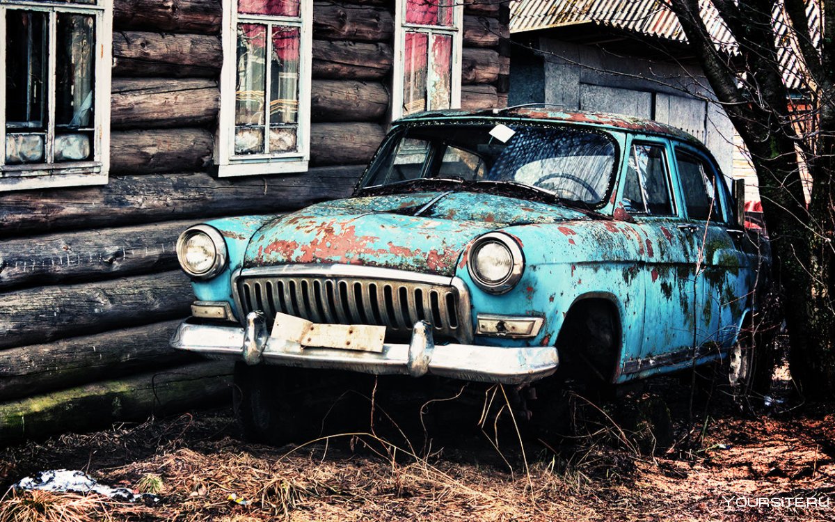 Старый Ржавый автомобиль