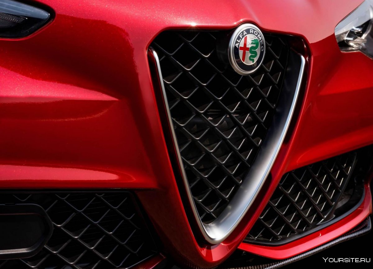 Alfa Romeo Giulia логотип