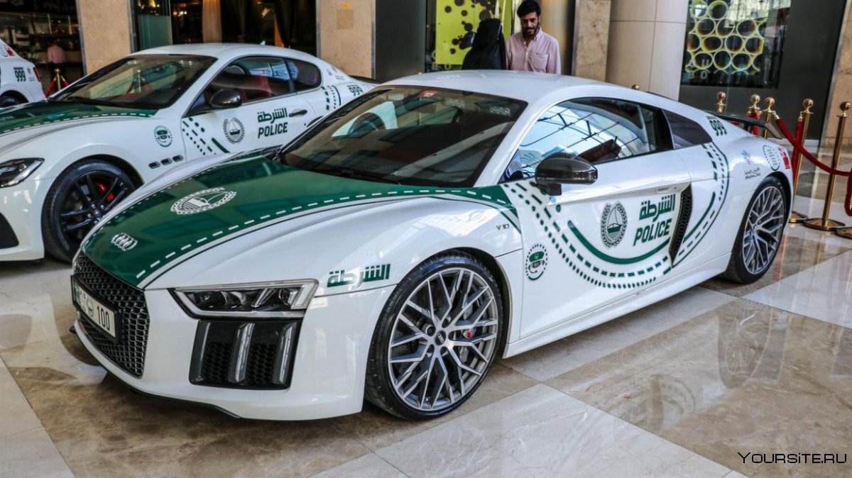 Audi r8 Dubai Police