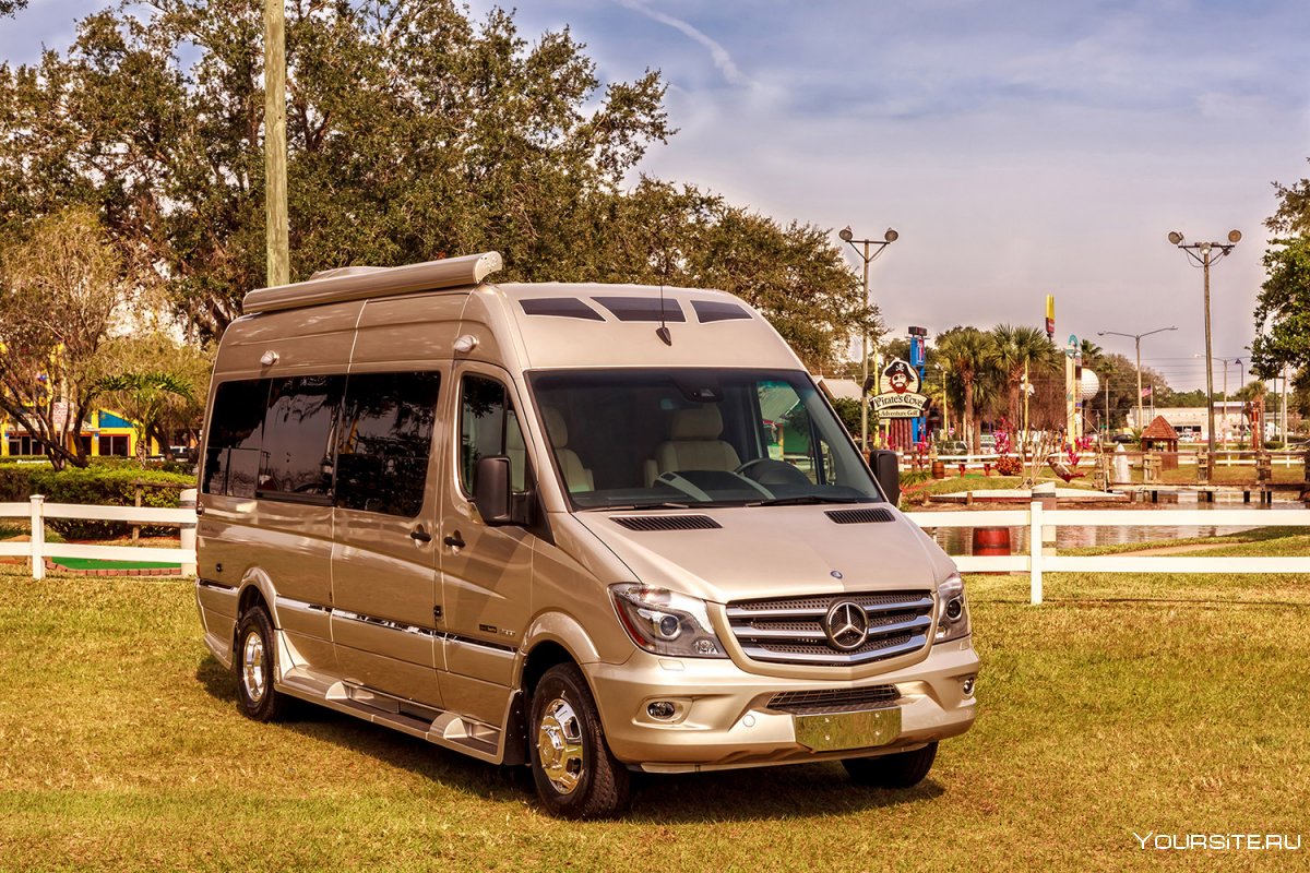 Mercedes Sprinter Minibus 2015