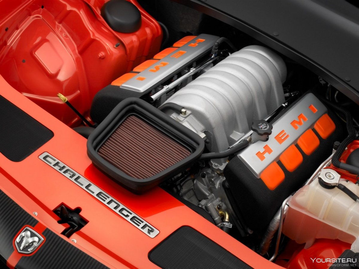 Dodge Challenger Hemi мотор