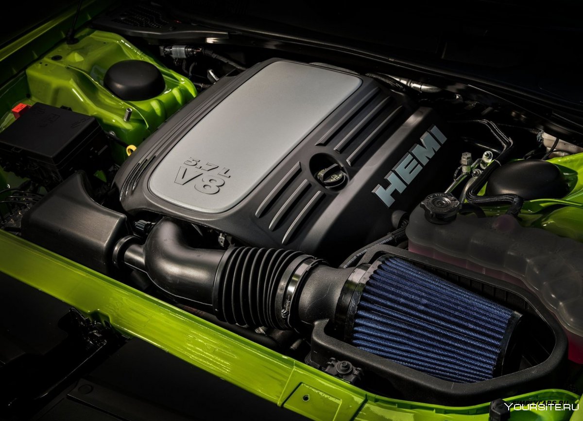 Dodge Challenger Hemi мотор