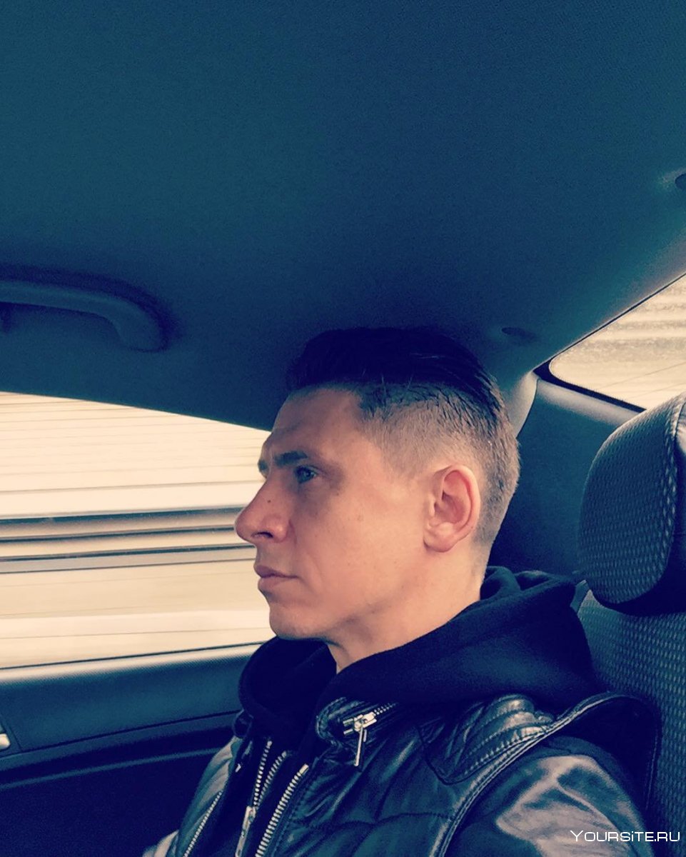 Автомобиль Тимура Батрутдинова