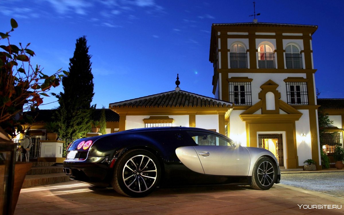 Bugatti Veyron 16.4 super Sport. Ночью
