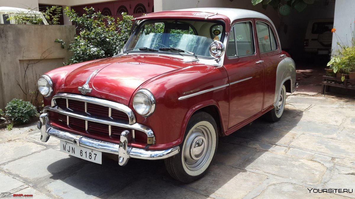 Автомобиль Амбассадор Индия 80х годов фото