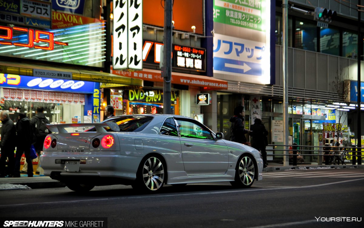 Skyline r34 Япония