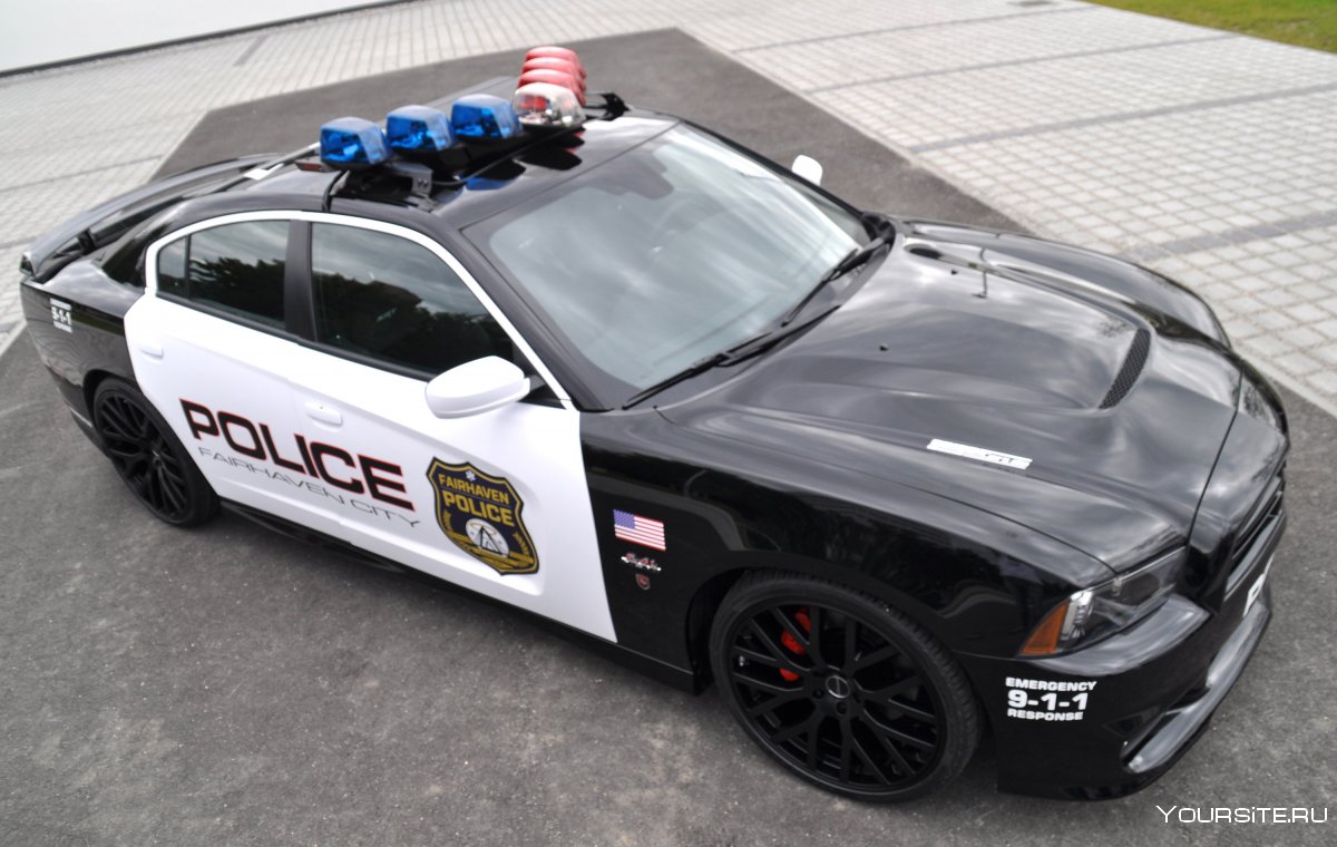 Dodge Charger srt8 полицейский