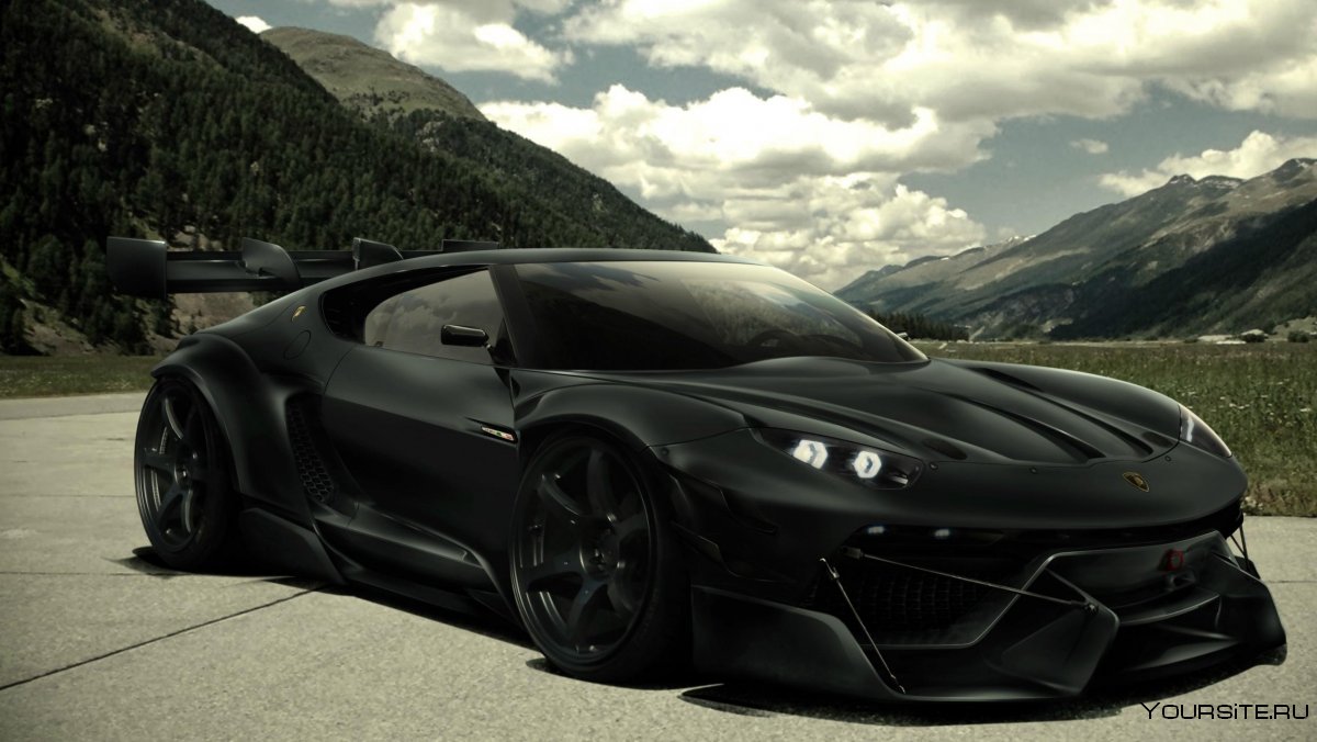 Черная спортивная машина
