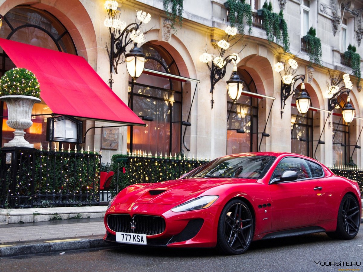 Maserati GRANTURISMO 2020 красный