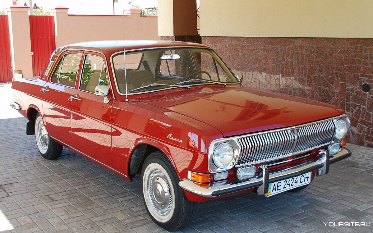 Машина Волга ГАЗ 24