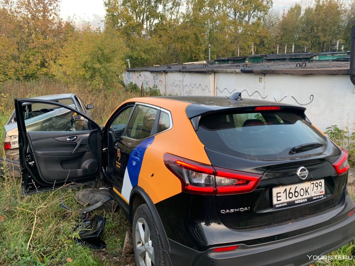 Nissan Qashqai Делимобиль