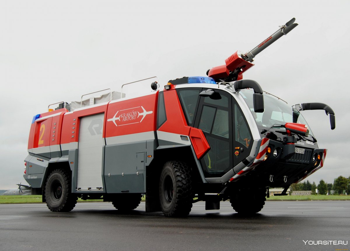 Пожарная машина Rosenbauer Panther 8x8