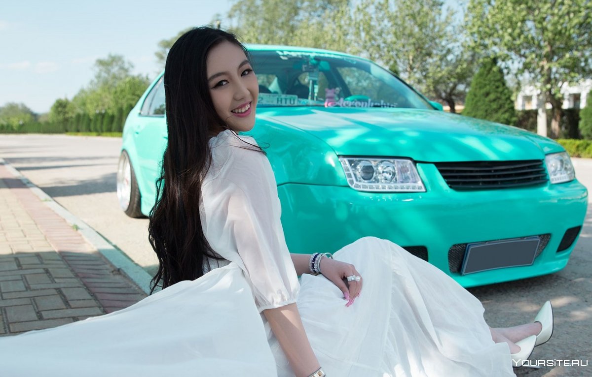 Узбекский красивий девушка