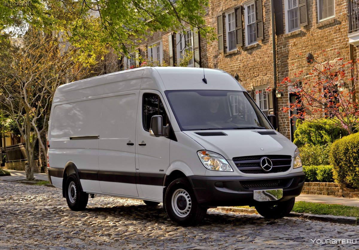 Mercedes-Benz Sprinter 2013