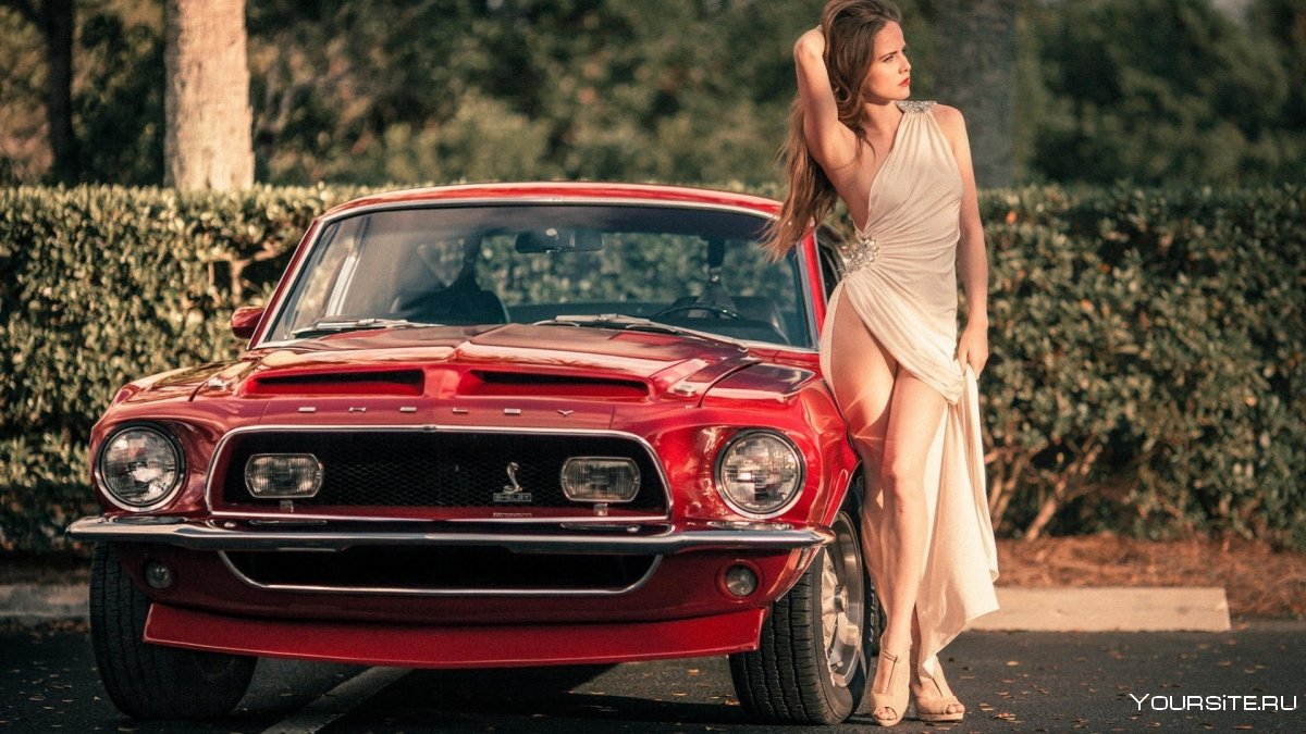 Ford Mustang 1967 с девушкой