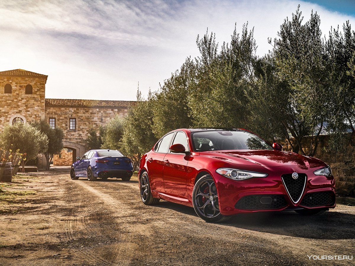 Alfa Romeo Giulia Red