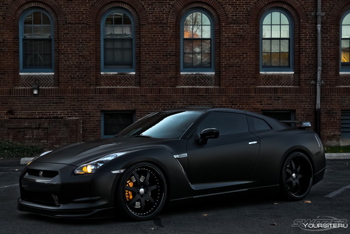 Nissan GTR r35 черный матовый