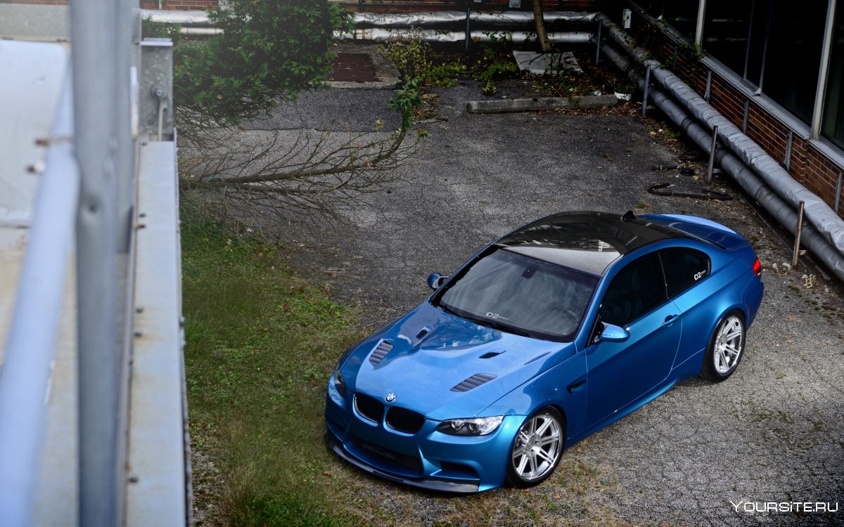 BMW e92 Atlantis Blue