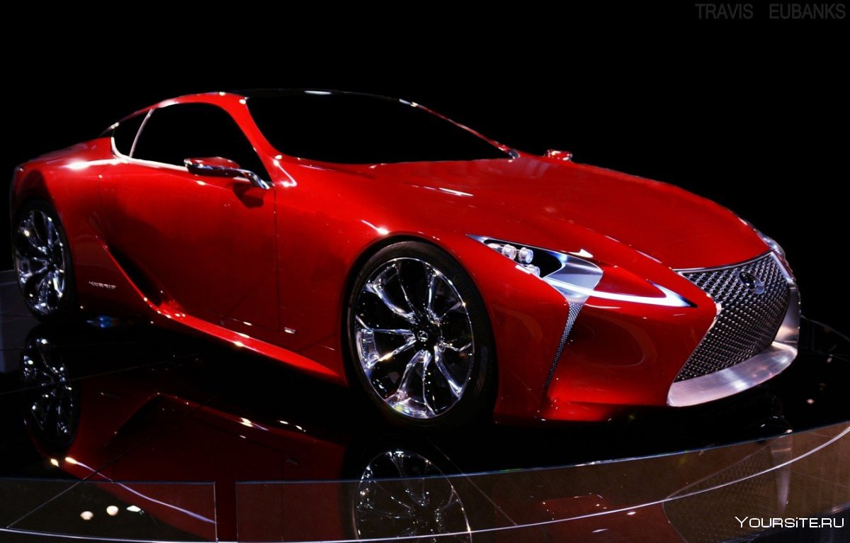Lexus LF-cc красный