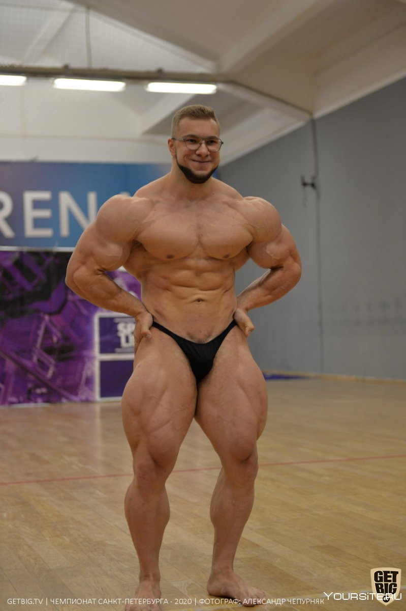 Виталий Угольников
