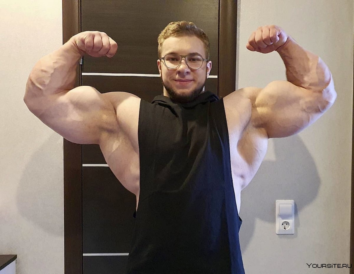 Виталий Угольников бодибилдинг