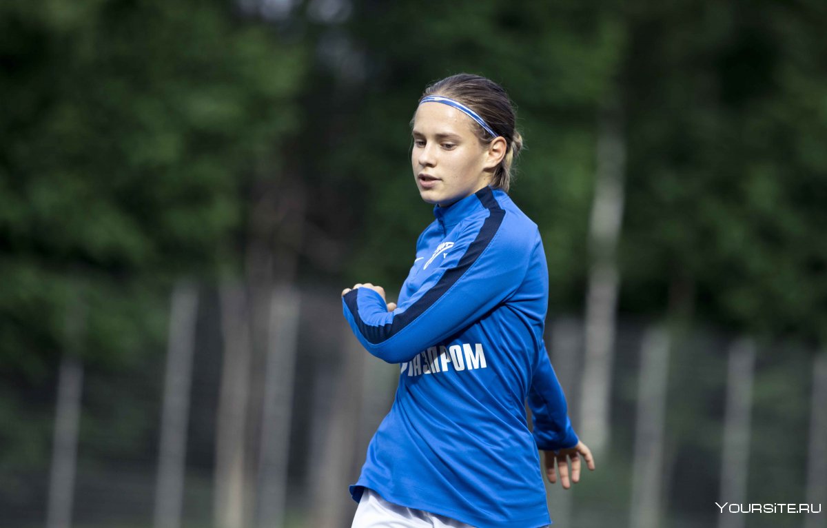 Эльмира Ибрагимова Дагестанская футболистка
